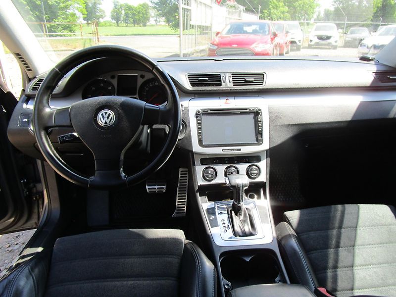 Volkswagen Passat - fotka 9 z 16