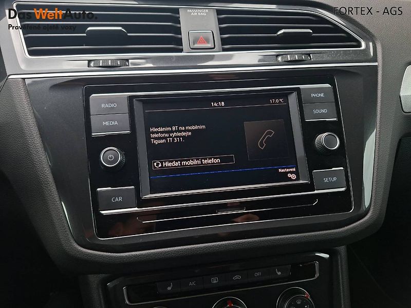 Volkswagen Tiguan (2018) 1.4 TSI,92kW,Tažné,Servis.kníž - fotka 22 z 26
