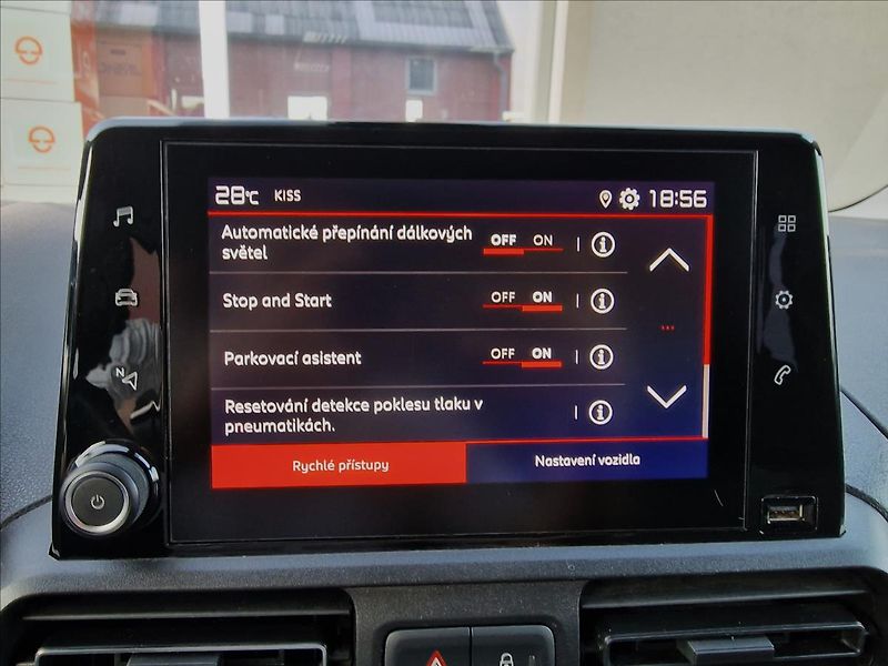 Citroën Berlingo 1.5 BlueHDi 100 Feel, ČR,1Maj - fotka 27 z 47