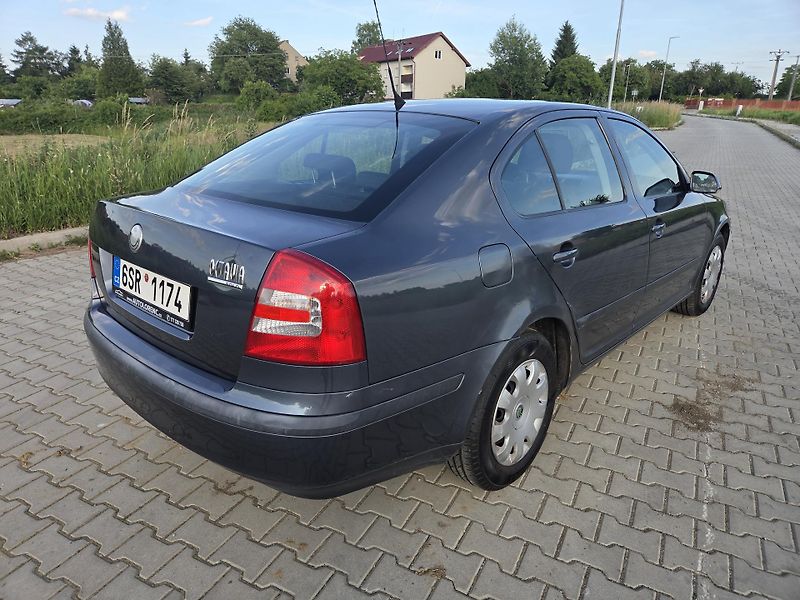 Škoda Octavia (2006) 1.9TDI 77Kw Ambition  - fotka 6 z 19