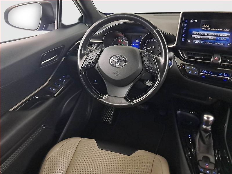 Toyota C-HR (2018) Selection 1.8 Hybrid - fotka 7 z 19