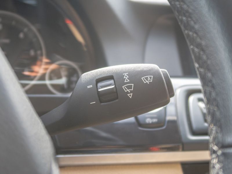 BMW Řada 5 (2013) ČR 525D 160KW – KM MD - fotka 21 z 49