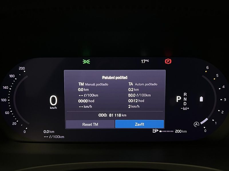 Volvo V90 B4 MOMENTUM AUT  - fotka 23 z 44