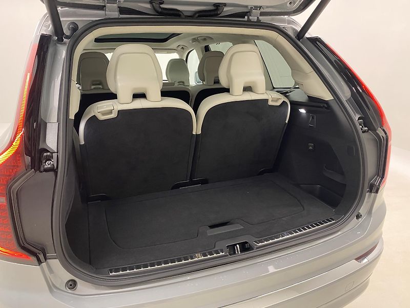 Volvo XC90 (2026) T8 AWD Plug-in BRIGHT ULTRA - fotka 25 z 72