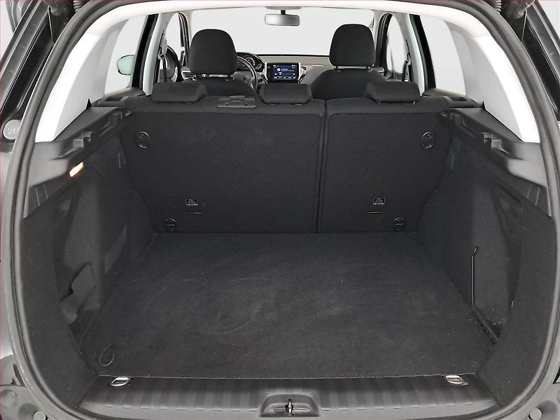 Peugeot 2008 (2017) 1.2 PureTech, Serv.kniha - fotka 18 z 18