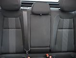 Škoda Karoq (2018) 1.6 TDI, Automat, Navi - náhled 10