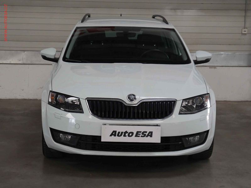Škoda Octavia (2017) 2.0 TDi, Ambition, DSG - fotka 2 z 21