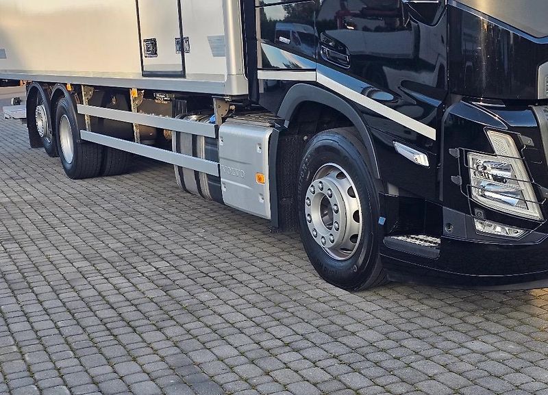 Volvo FM (2022) 350 6x2 chlaďák EURO 6 - fotka 5 z 26
