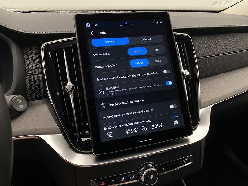 Volvo XC90 (2026) B5 AWD AUT DARK PLUS 7míst - fotka 52 z 70
