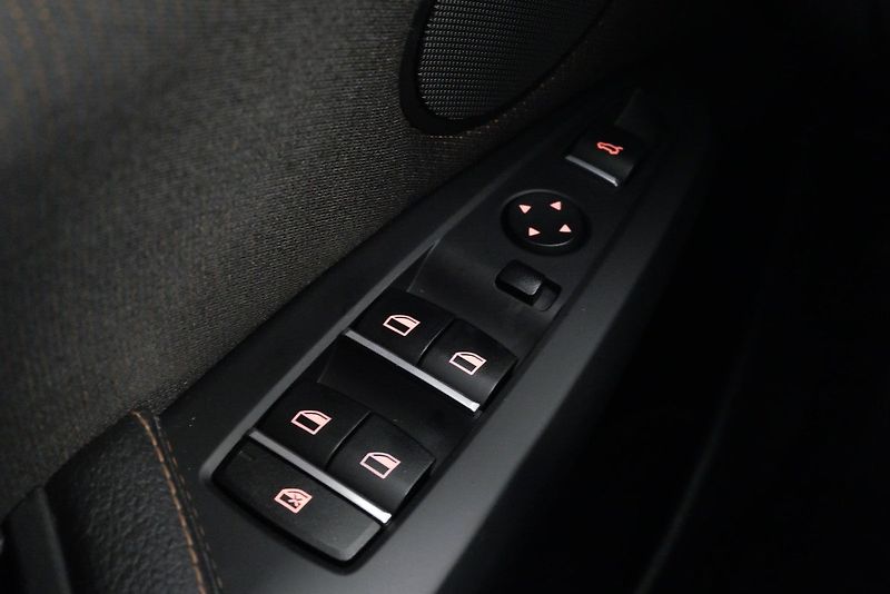 BMW X4 - fotka 12 z 23