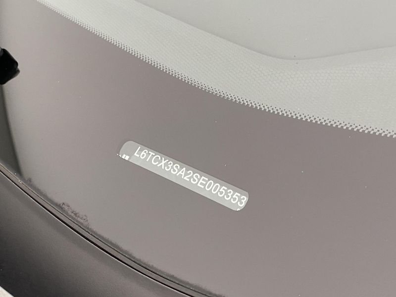 Lynk & Co 01 (2025) MORE PHEV AUT CZ 1.maj - fotka 8 z 90
