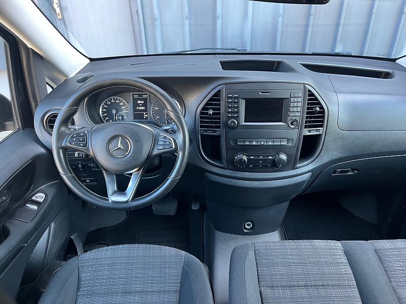 Mercedes-Benz Vito 2,2 CDi Tourer / 9-místný /  - fotka 8 z 15
