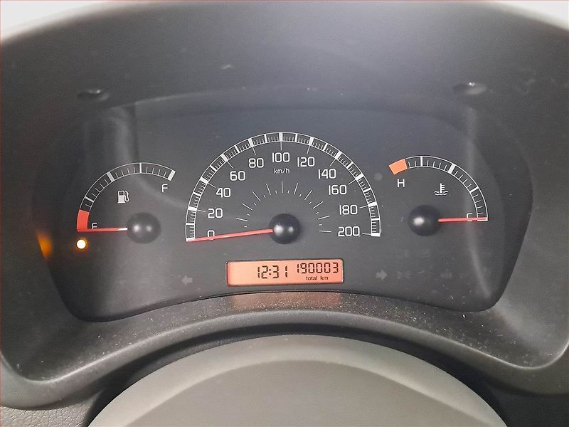 Fiat Panda (2007) 1.1, po STK, levný provoz - fotka 11 z 14