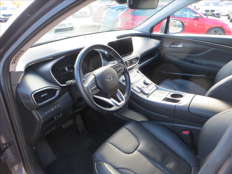 Hyundai Santa Fe 2,2 CRDi Smart 4x4 DCT 142kW - fotka 13 z 28