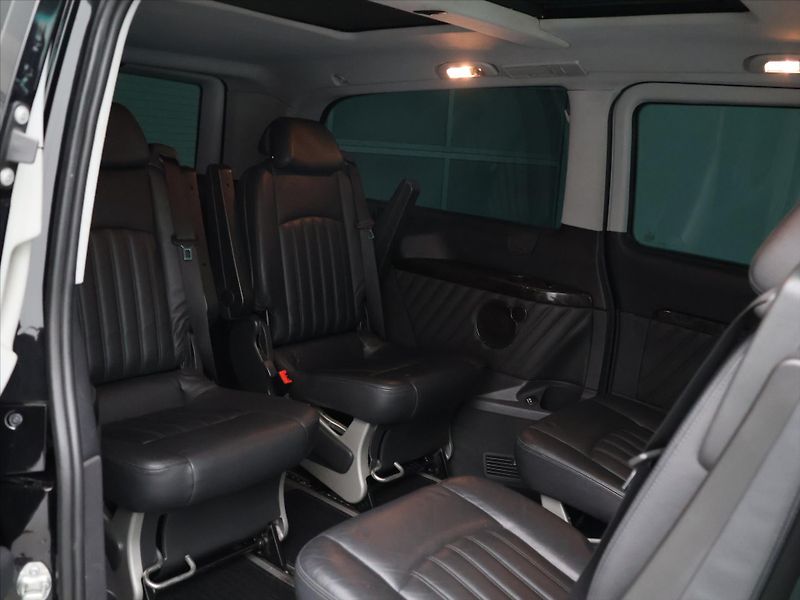 Mercedes-Benz Viano 3,0 CDI 165kW Aut. 6-Míst Tažn - fotka 13 z 36
