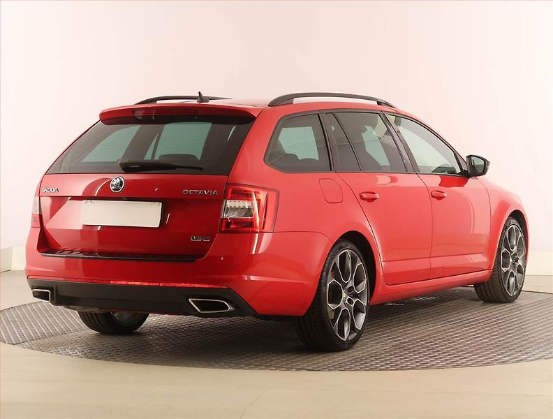 Škoda Octavia (2016) RS 2.0 TDI, Automat, Kůže - fotka 5 z 26