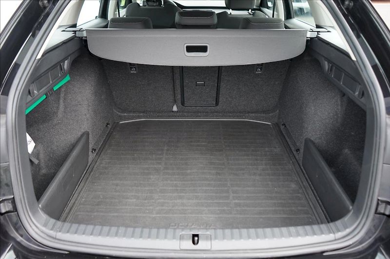 Škoda Octavia (2024) TDI 85 kW Ambition - fotka 7 z 27