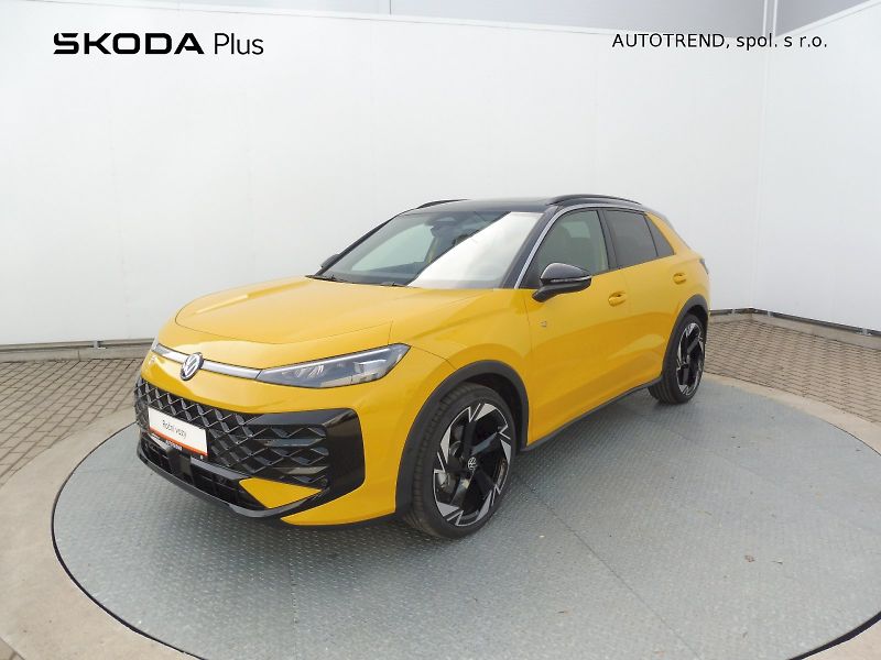 Volkswagen T-Roc (2026) R-Line 1,5 eTSI 110kW mHEV DSG - fotka 1 z 32