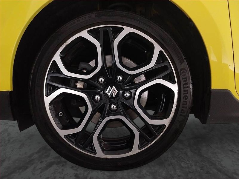 Suzuki Swift (2021) 1.4 BoosterJet Sport, Navi - fotka 15 z 17