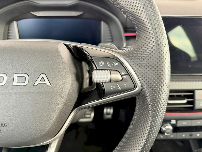Škoda Scala (2025) Monte Carlo 1.0 TSI / 85 kW DS - fotka 11 z 30