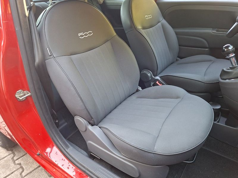 Fiat 500C (2012) 1.2i 51kW -SENZORY-KLIMA - fotka 23 z 37