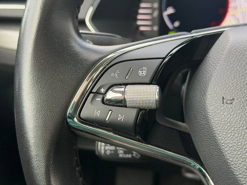 Škoda Superb Style 1,5 TSI 110 kW 6° MP - fotka 17 z 20