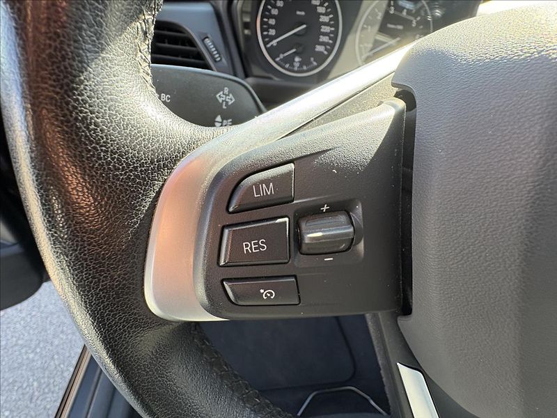 BMW Řada 2 1,5 218i 100kW AT,Led,Navi,PDC - fotka 8 z 37