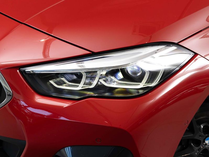 BMW Řada 2 218i Gran Coupé - fotka 8 z 22