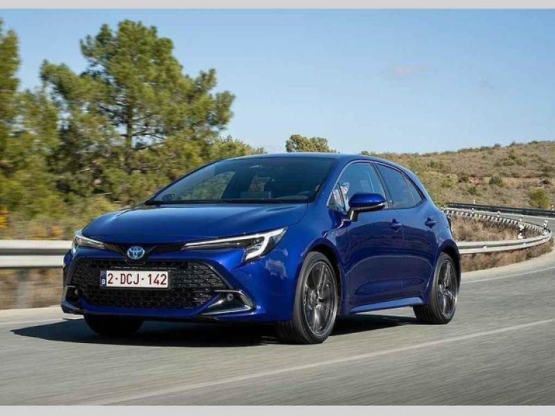 První stovky kilometrů jsme s modernizovanou Corollou ujeli ve Španělsku