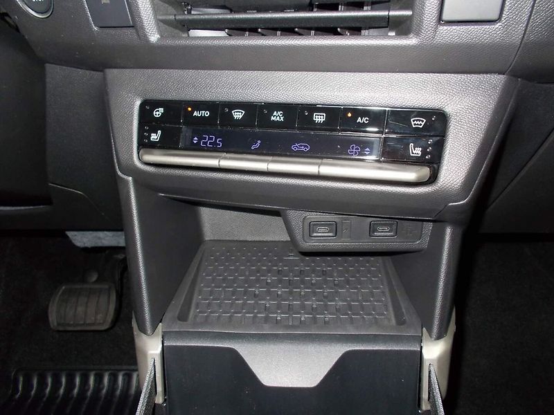 Opel Frontera (2026) GS Hybrid 1.2 TURBO (107kW/145 - fotka 16 z 31