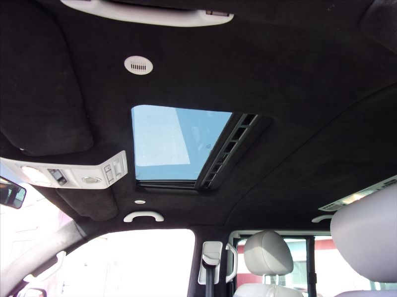 Volkswagen Multivan 2,5 TDI Comfortline 4x4 - fotka 26 z 27