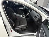 Volvo V60 2,0 D2 ZÁRUKA MOMENTUM CZ - náhled 16