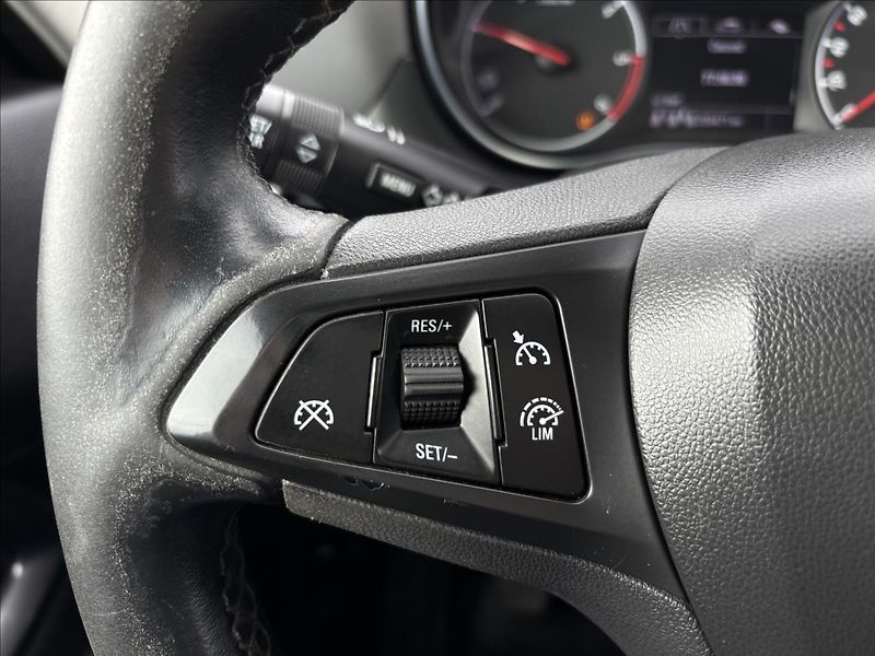 Opel Zafira 2,0 CDTi Ecoflex 125kW 7MÍST - fotka 22 z 28
