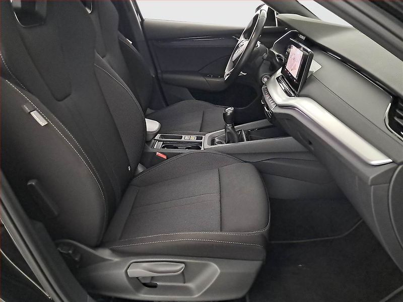 Škoda Octavia (2022) 1.0 TSI, Serv.kniha, Navi - fotka 9 z 17