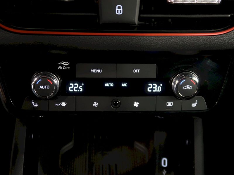 Škoda Kamiq (2025) MONTE CARLO 1.5TSI 110KW DSG P - fotka 31 z 39
