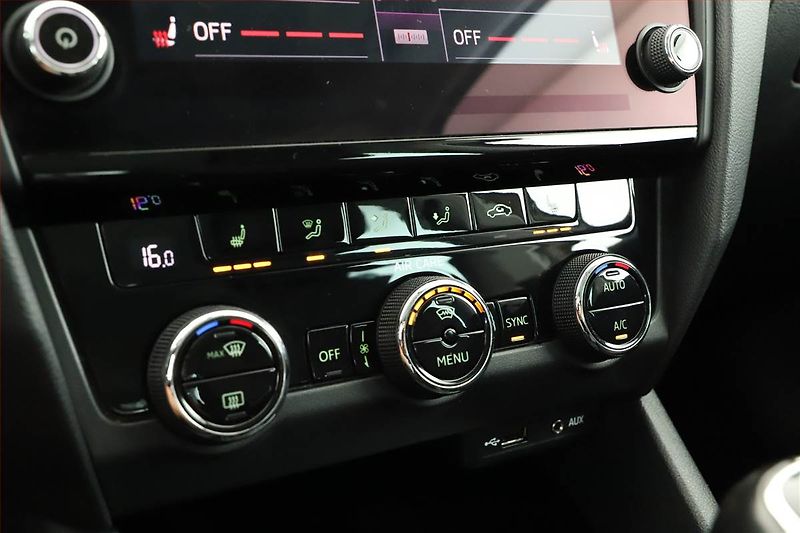 Škoda Octavia (2017) Style 1.6 TDI, Tempomat - fotka 11 z 14