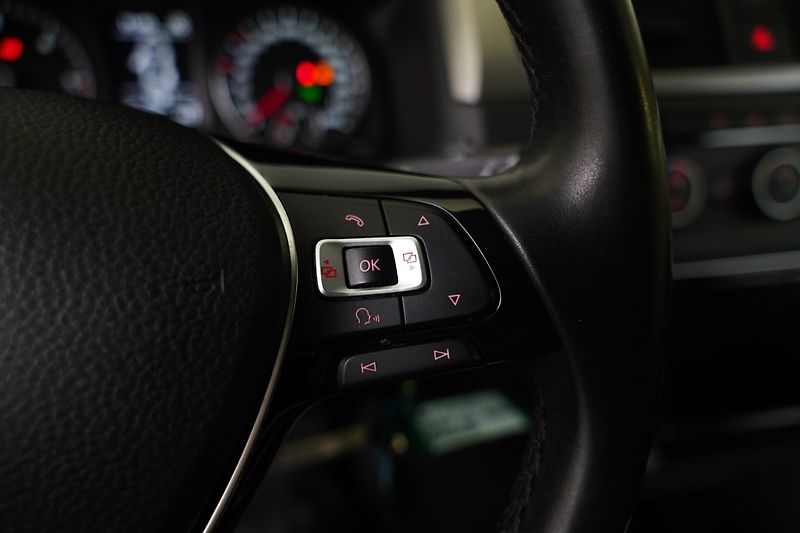 Volkswagen Caddy - fotka 18 z 28