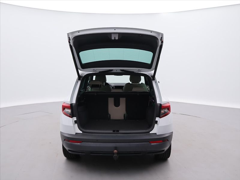 Škoda Karoq 2,0 TDi 110 KW DSG STYLE LED - fotka 9 z 27