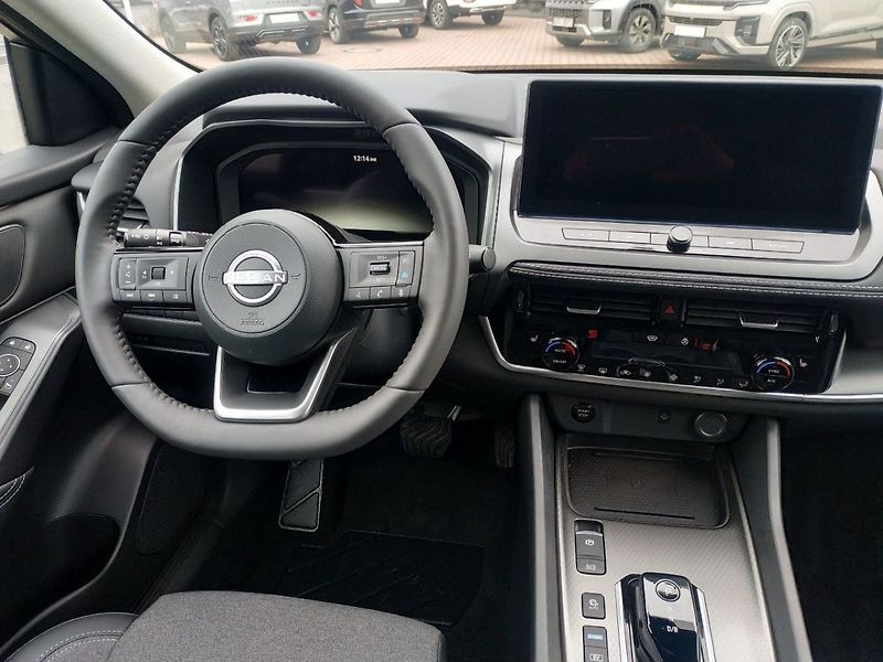 Nissan Qashqai E-POWER AT, 2WD, ZADÁNO - fotka 13 z 29