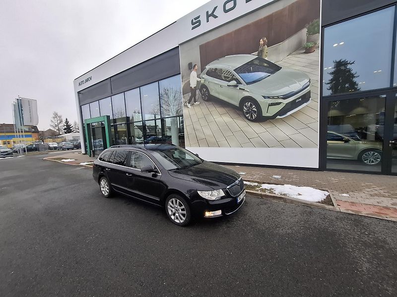 Škoda Superb (2011) II,2.0 TDI,125kW,1 maj - fotka 8 z 19