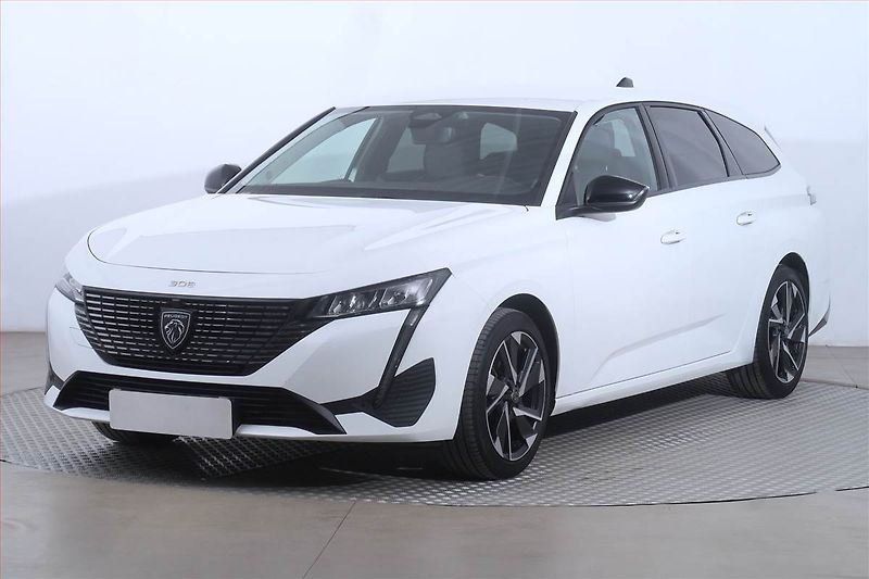 Peugeot 308 (2024) Allure 1.2 PureTech, Automat - fotka 2 z 24