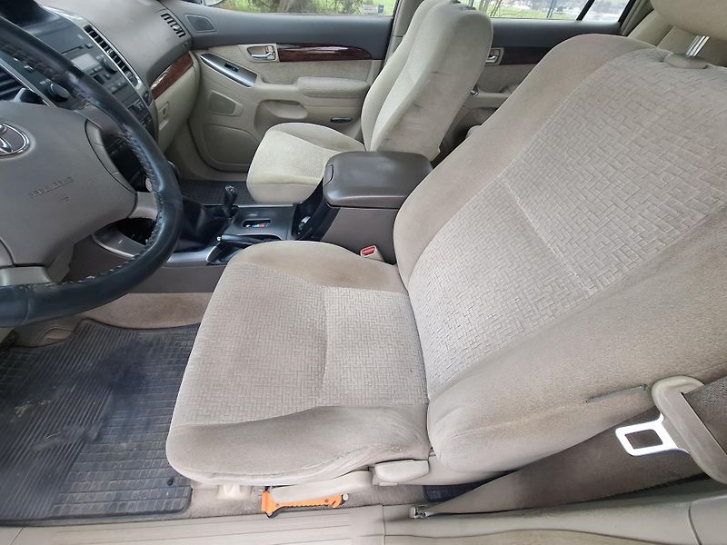 Toyota Land Cruiser 3,0 D-4D - fotka 7 z 9