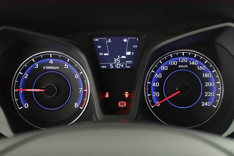 Hyundai ix20 (2017) 1.4 CVVT, Serv.kniha - fotka 9 z 12