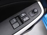 Suzuki Swift 1,2 DualJet 66kW Comfort 1.Maj - náhled 15