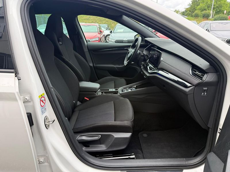 Škoda Octavia Sportline 2.0 TDI 110 kW DSG C - fotka 9 z 26
