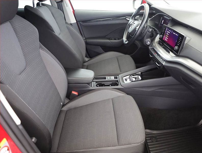 Škoda Octavia (2021) Ambition Plus 2.0 TDI, Automat - fotka 7 z 21