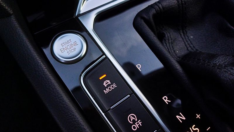 Volkswagen Passat Variant (2019) 2.0 Bi-TDI HIGHLINE - fotka 33 z 54