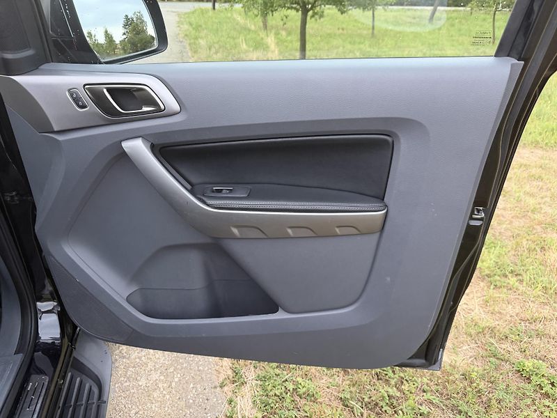 Ford Ranger 3,2 TDI 200PS *NOVÝ MOTOR* - fotka 41 z 73