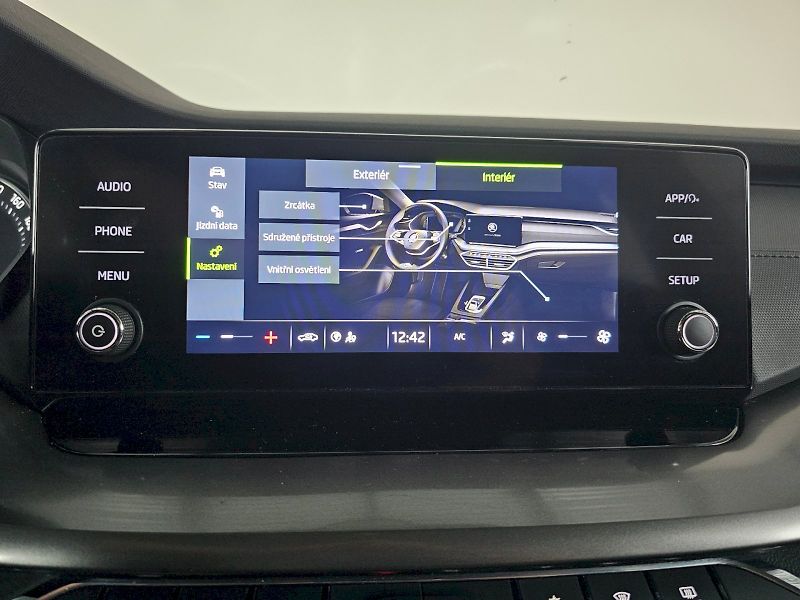 Škoda Octavia (2022) 1.5CNG TSi DSG 96kW ACTIVE PLU - fotka 16 z 35