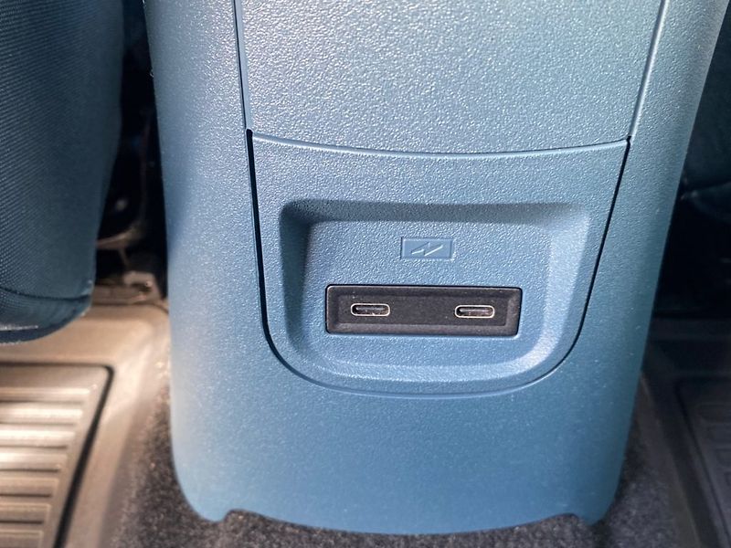 Fiat Grande Panda Electric (2025) LA PRIMA  (44kWh) - fotka 32 z 33